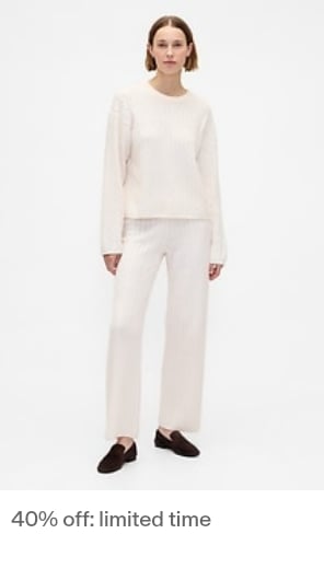 Display images to show real-time content