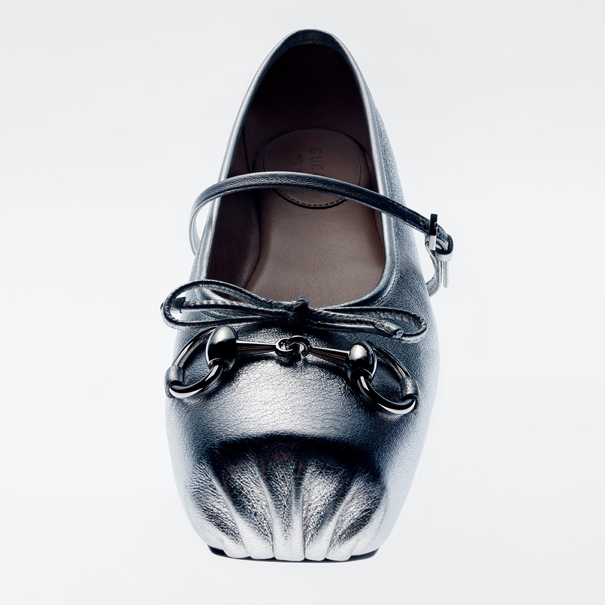 Scarpa(e) Scopri di più sul sito Web di Gucci 