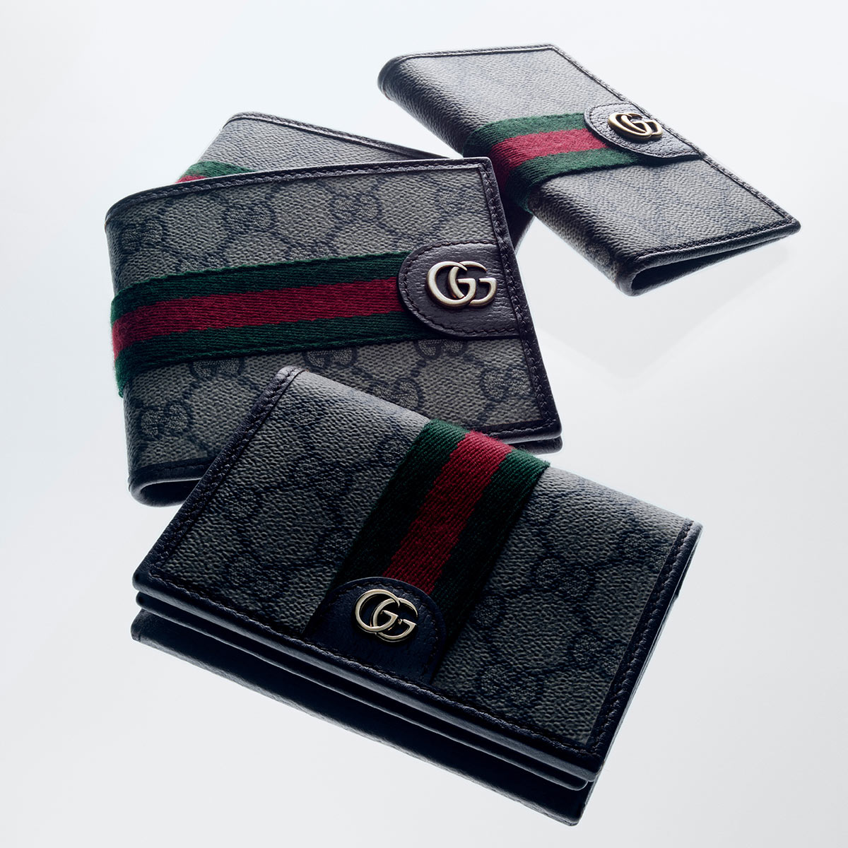Accessorio Scopri di più sul sito Web di Gucci 