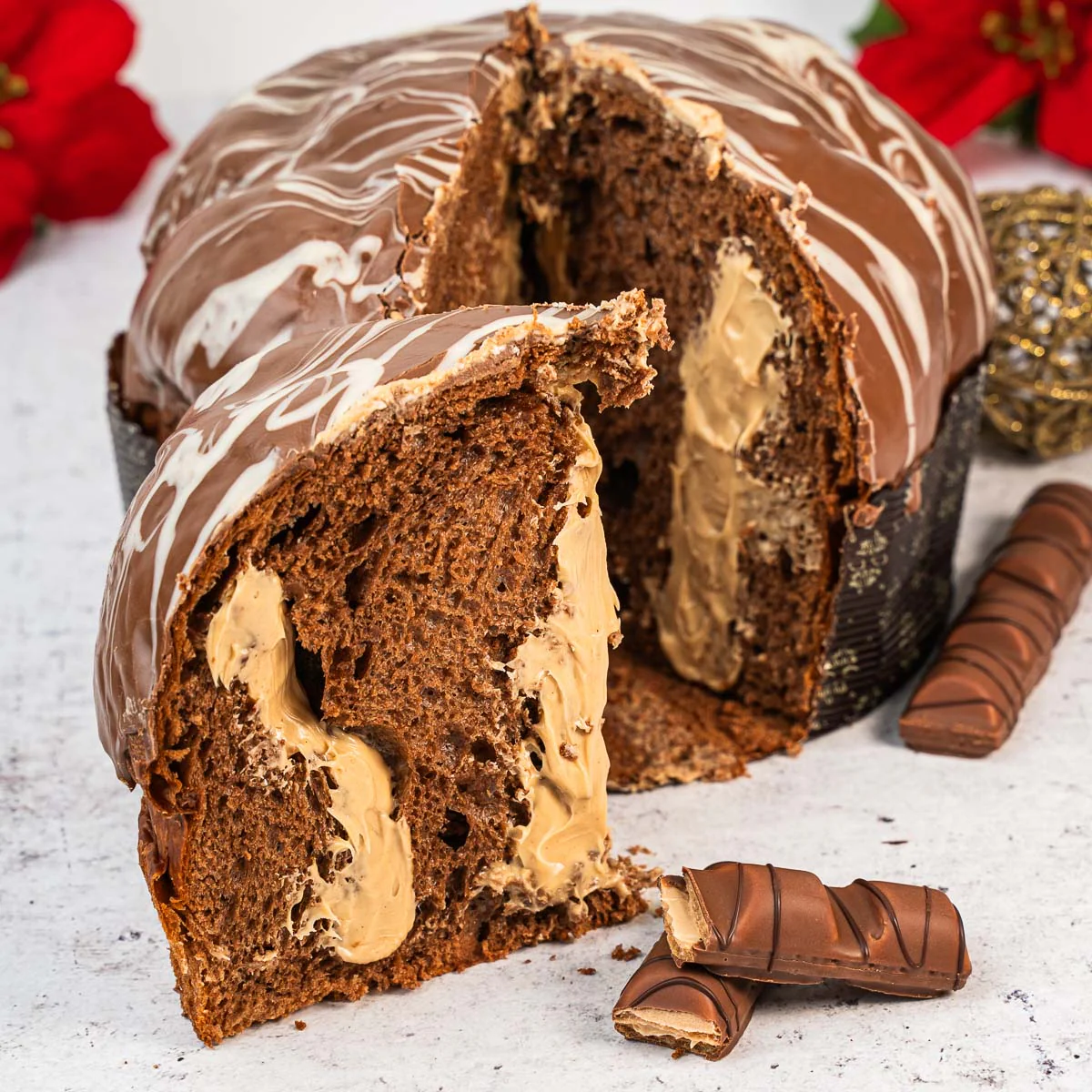 Image of Panettone artigianale al cioccolato e nocciole ciokobueno