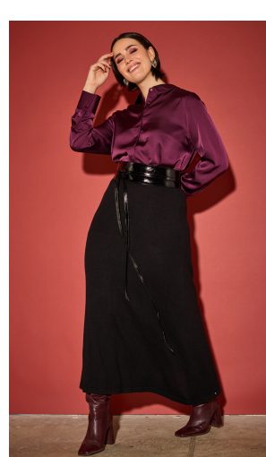 Gonna midi di maglia fine e morbida con cintura elastica