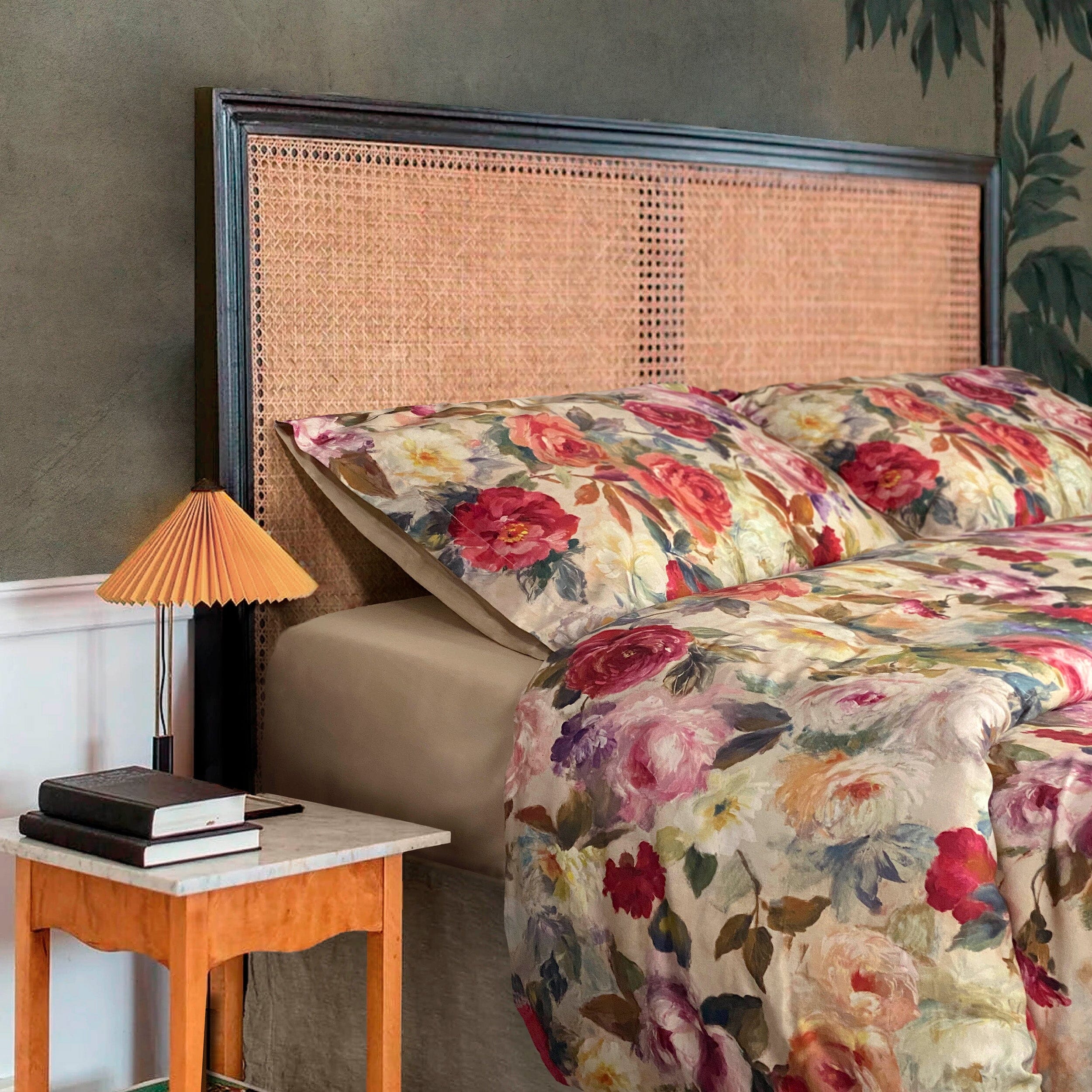 Image of Completo Copripiumino in Raso <br>di Cotone - <b>Camelia