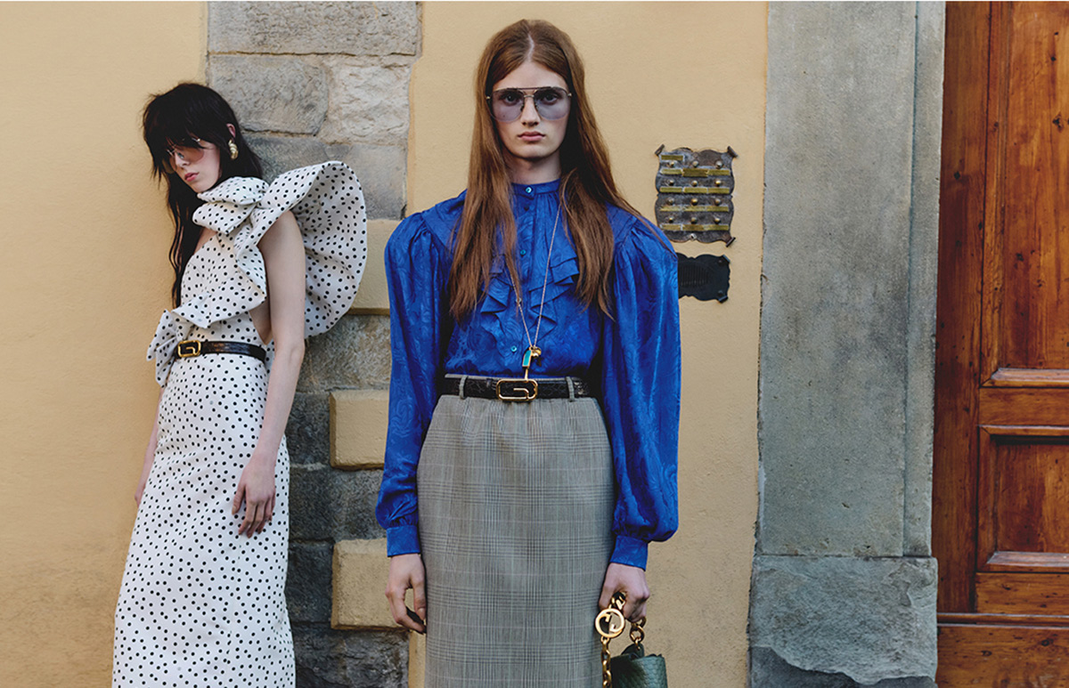 Capo di abbigliamento Scopri di più sul sito Web di Gucci 