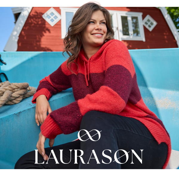 Maglione con cappuccio e maniche lunghe