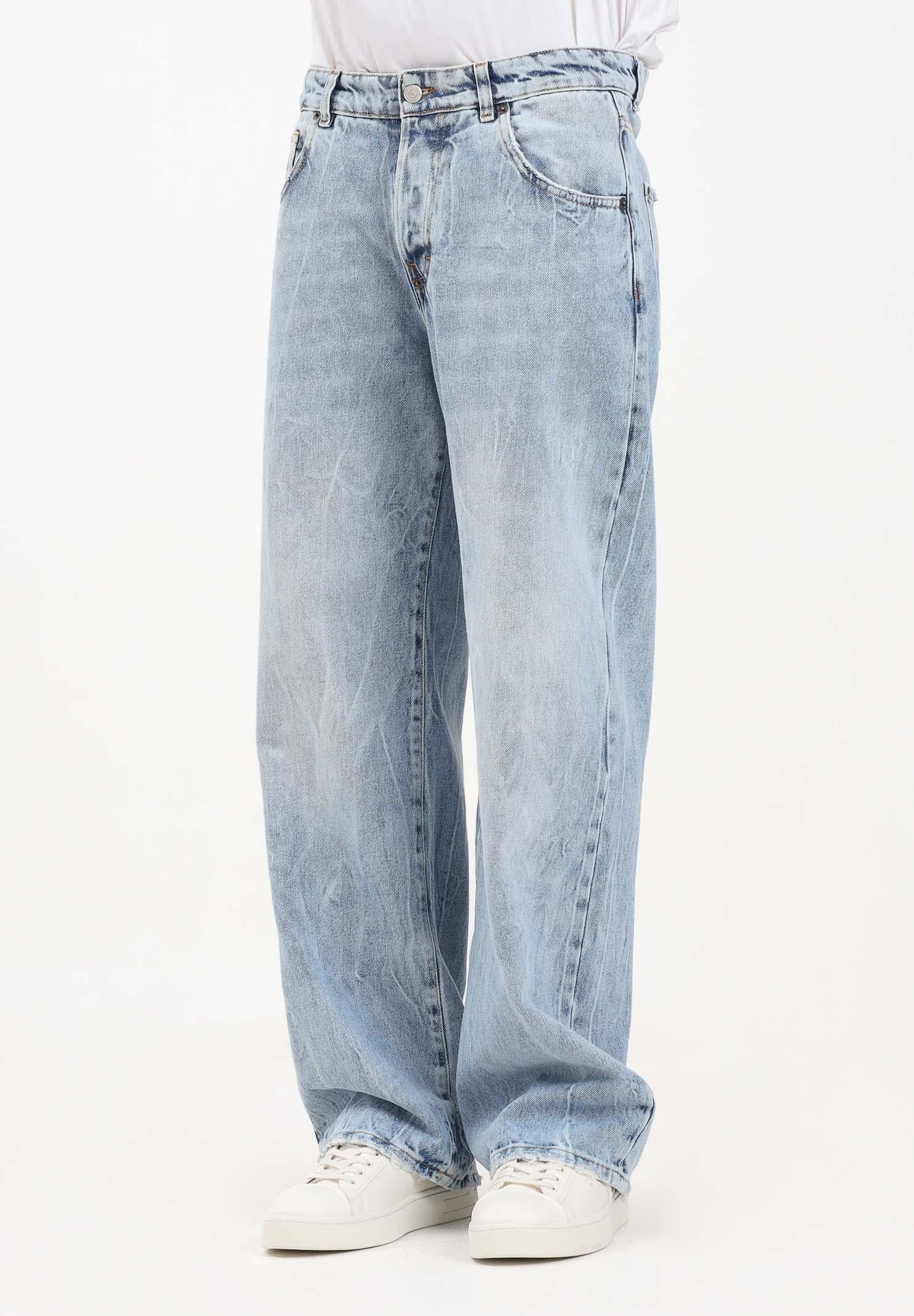 Image of I'M BRIAN Jeans in denim chiaro da uomo