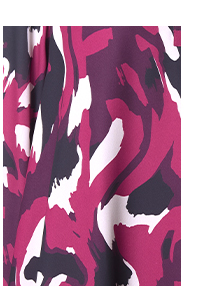 Tunica con davanti doppio, taglio svasato, collo alto e maniche lunghe