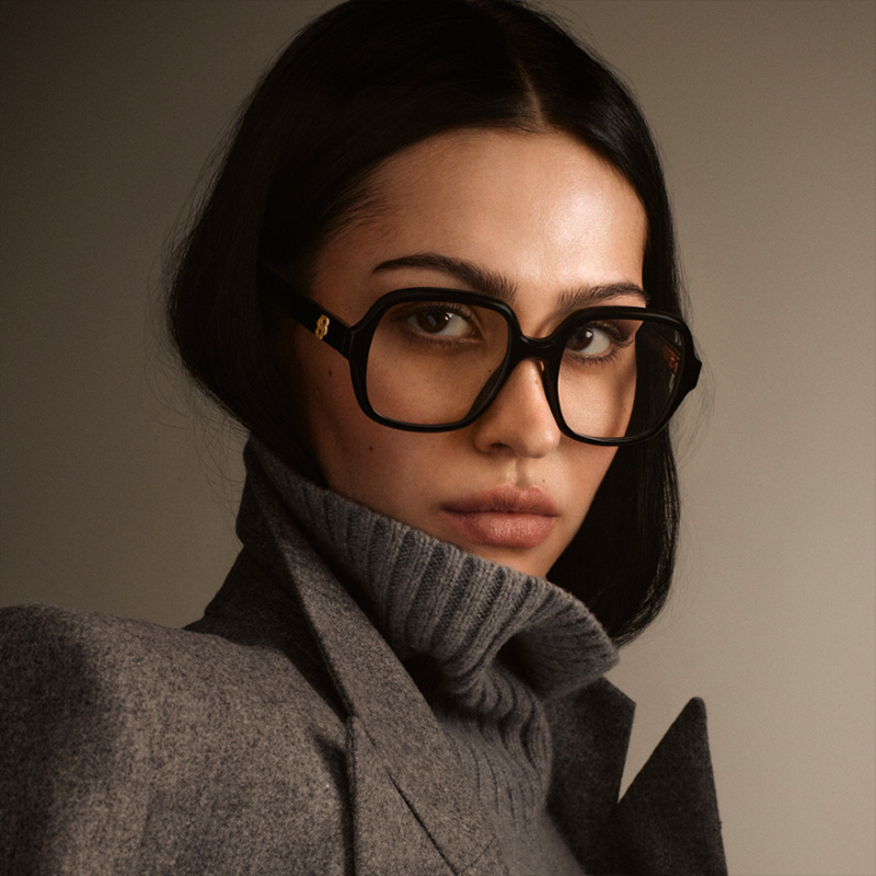  l’eleganza degli occhiali BOSS, ora fino al 45% di sconto