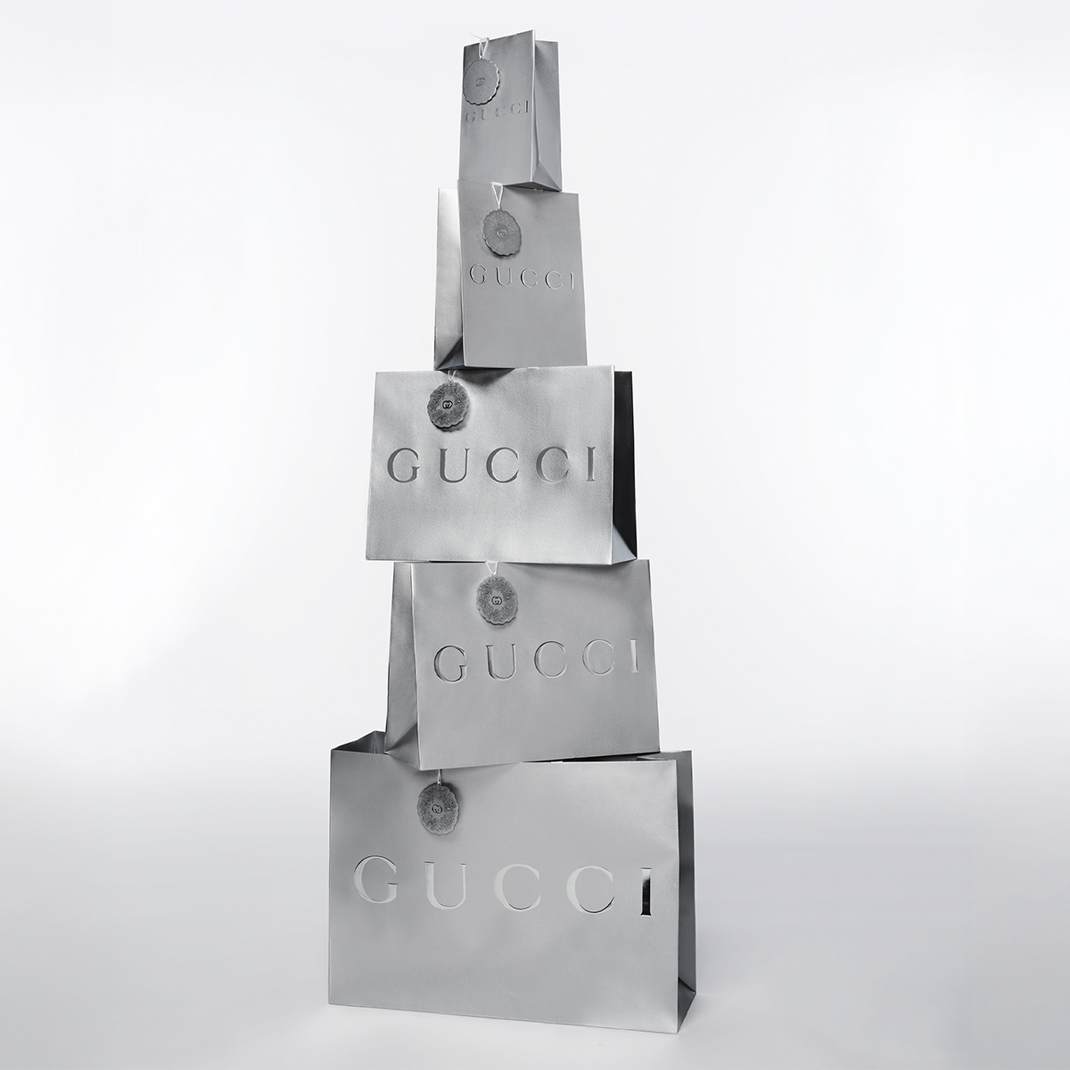 Accessorio Scopri di più sul sito Web di Gucci 