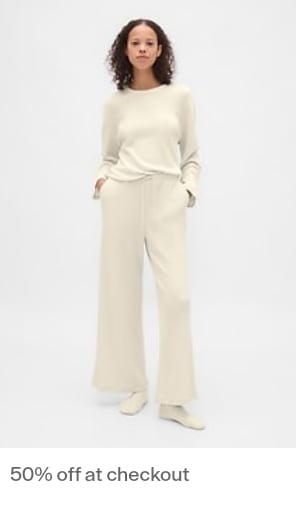 Display images to show real-time content