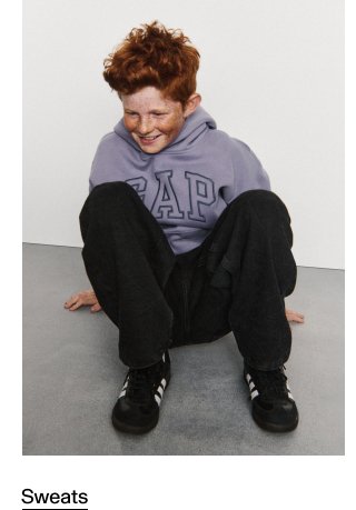 Display images to show real-time content