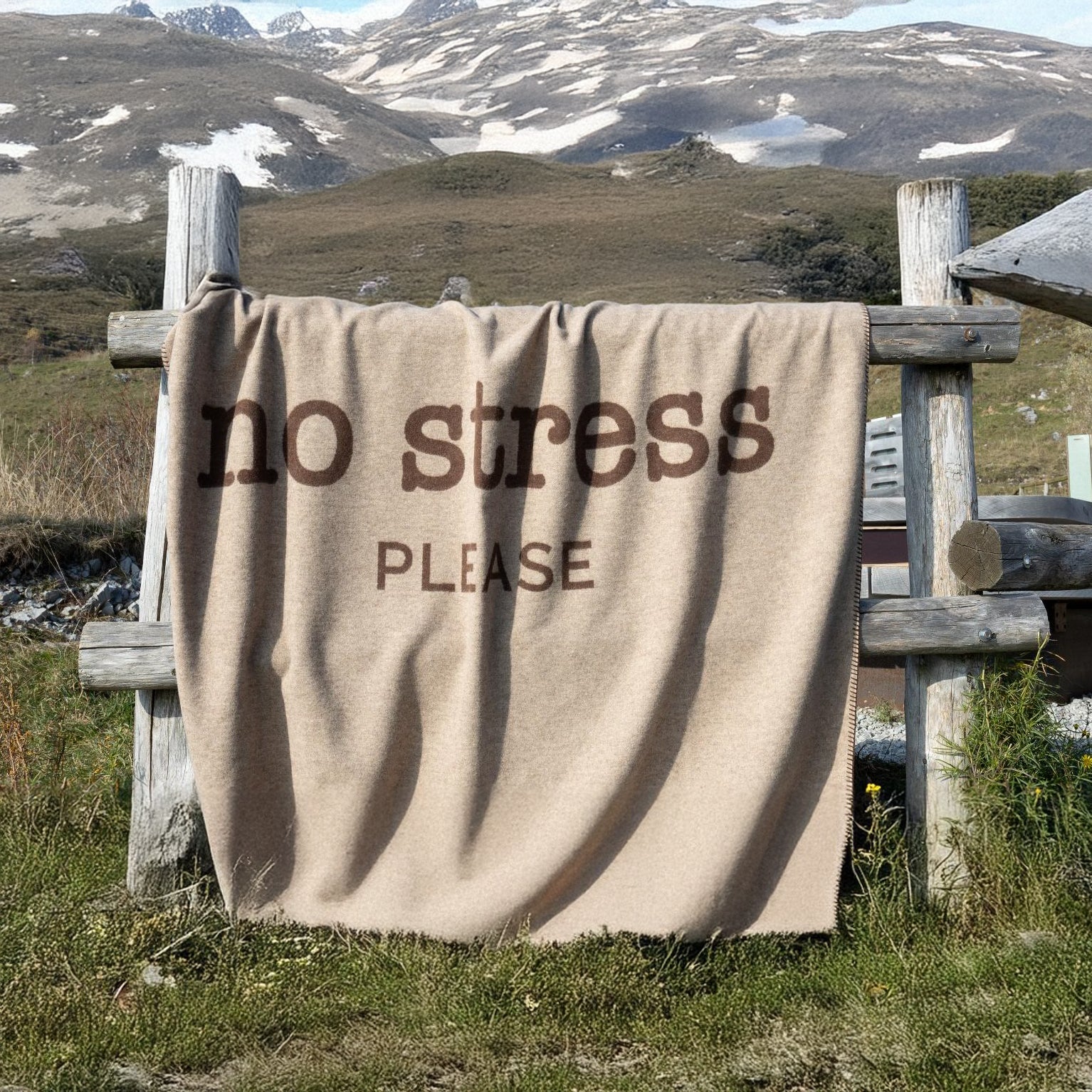 Image of Plaid in Lana Cotta <br>con Scritta - <b>No Stress