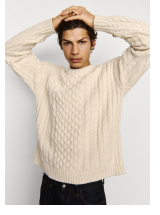 Display images to show real-time content