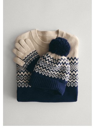 Display images to show real-time content