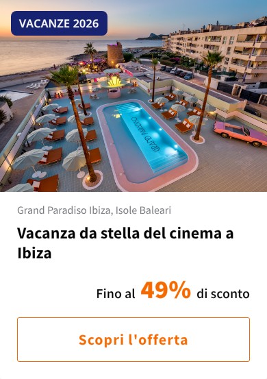 Vacanza da stella del cinema a Ibiza