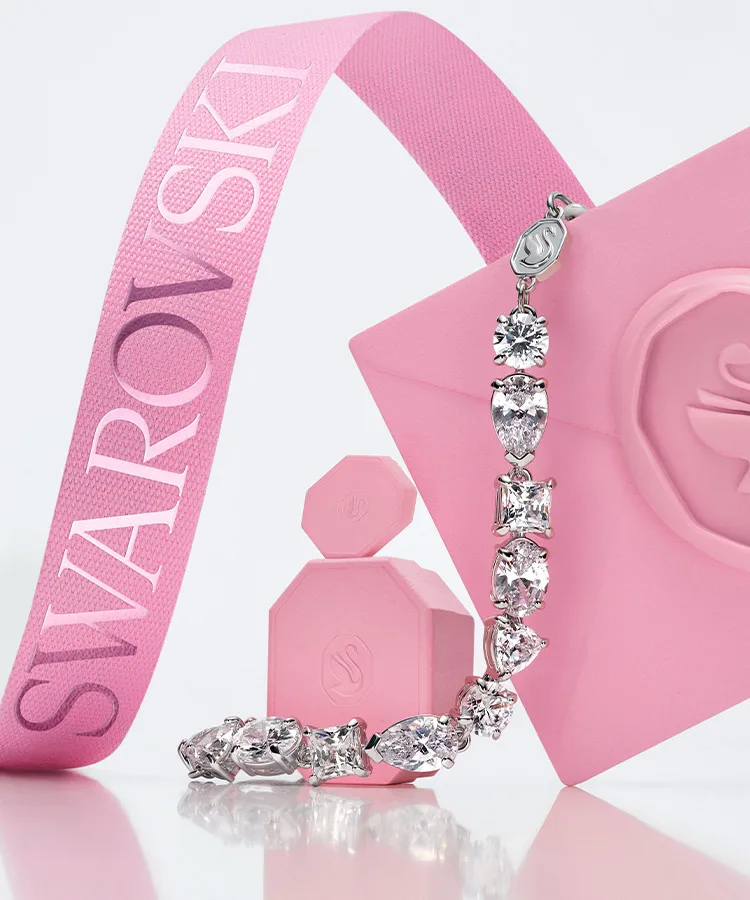 Gioielli Swarovski con confezioni regalo rosa