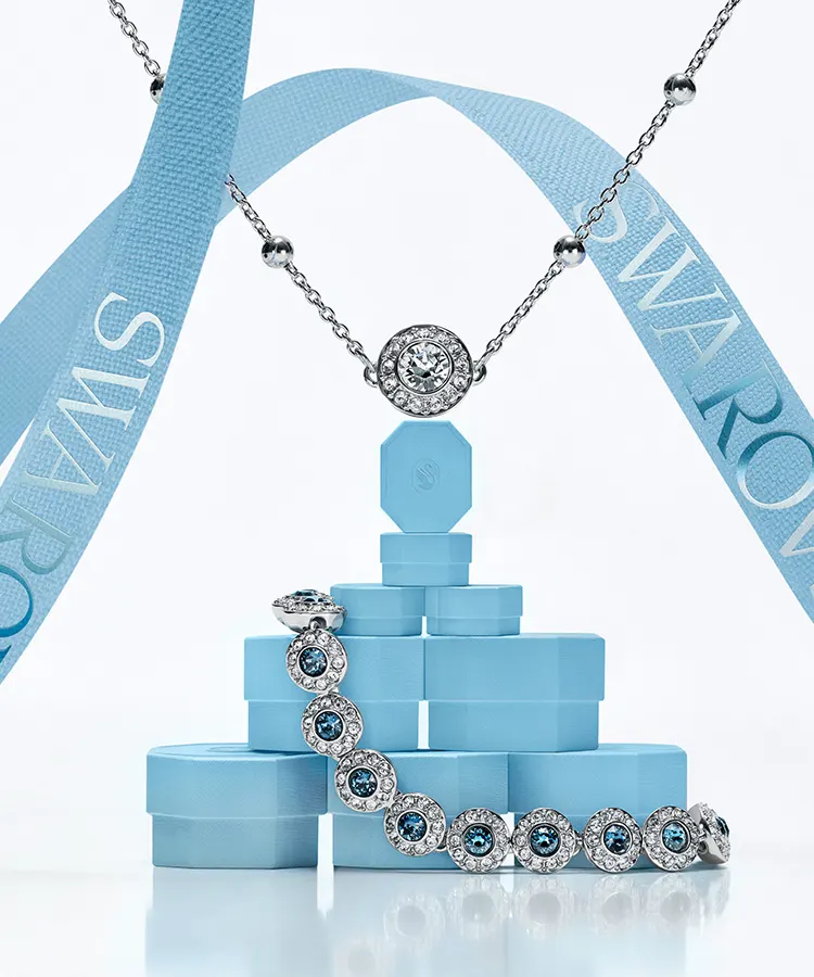 Gioielli Swarovski con confezioni regalo blu