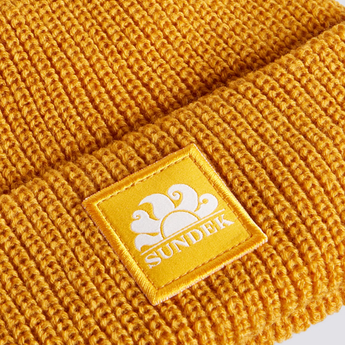 SUNDEK Gift Guide _Man