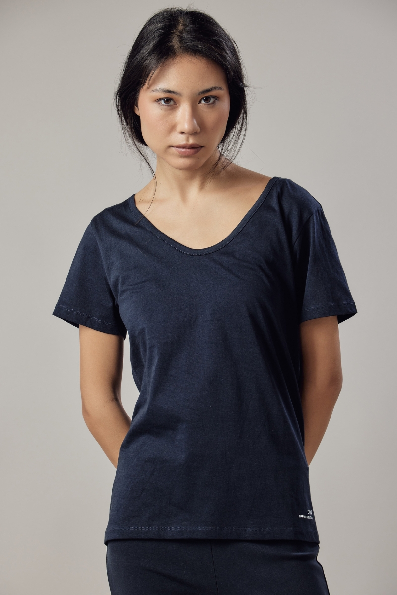 T-Shirt Scollo Profondo