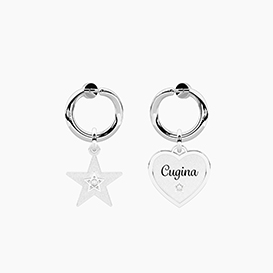 Orecchini GEMELLI DIVERSI con ciondolo CUGINA e SHINE Orecchini GEMELLI DIVERSI con ciondolo CUGINA e SHINE