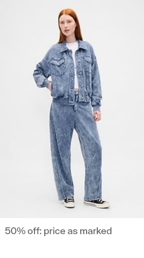 Display images to show real-time content