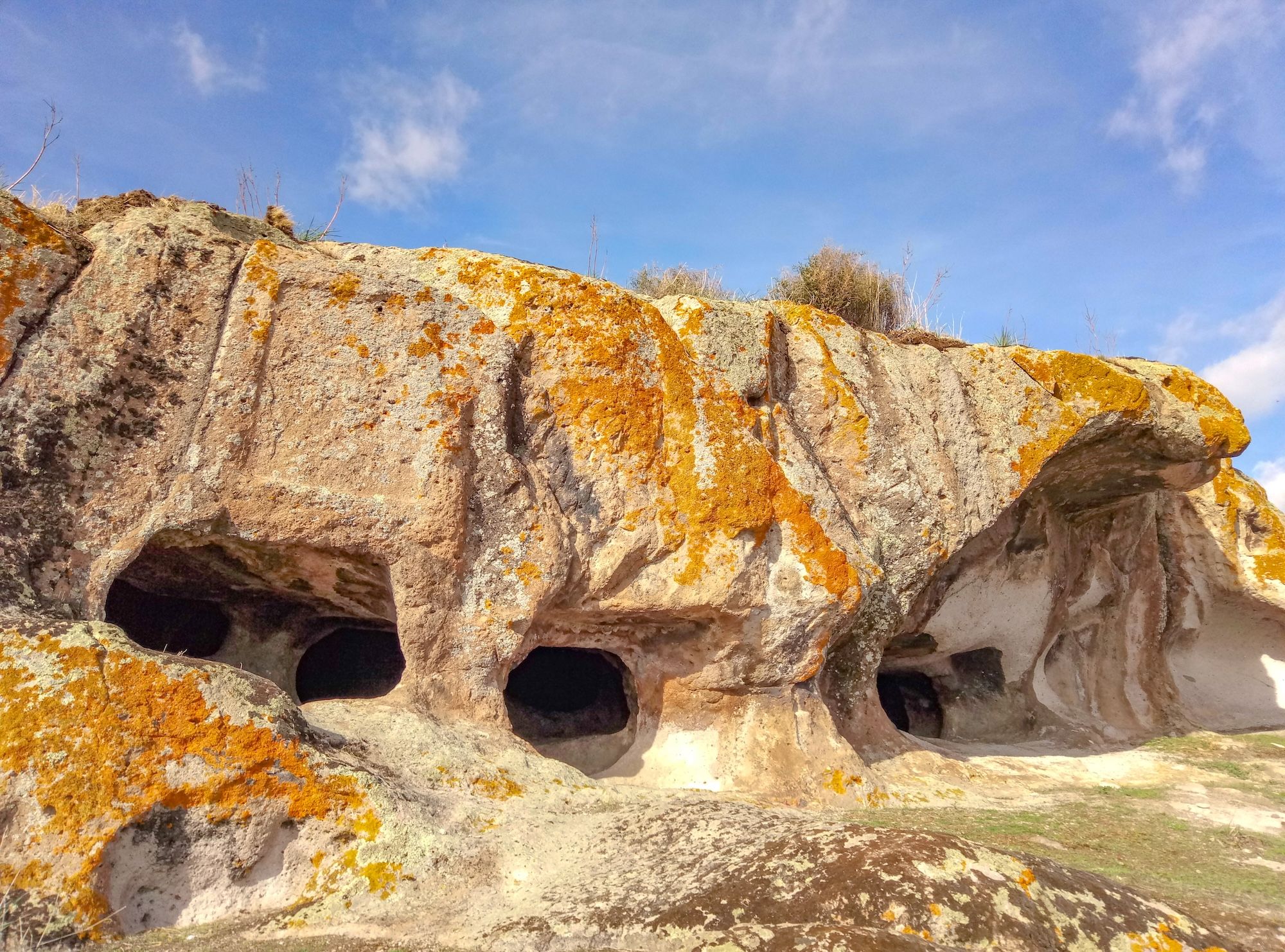 Domus de janas: le tombe preistoriche della Sardegna ora Patrimonio Mondiale UNESCO