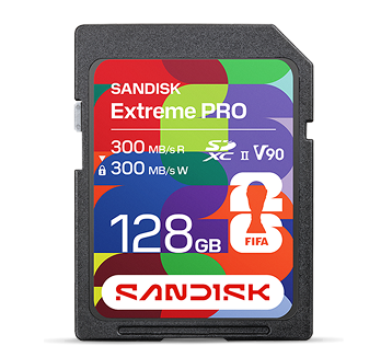 Scheda SD SanDisk Extreme PRO da 128 GB con velocità di lettura e scrittura di 300 MB/s, con logo FIFA.