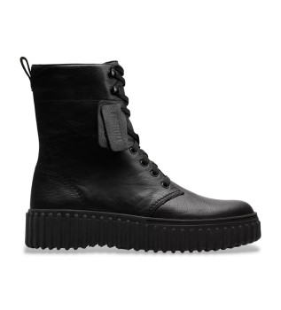 stivaletti-in-pelle-nera-stile-torhill