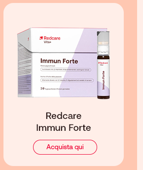 &bdquo;Confezione Redcare Immun Forte con flaconcino monodose. Testo: &lsquo;Redcare Immun Forte&rsquo;. Pulsante rosso: Acquista qui. Sfondo salmone chiaro.&ldquo;