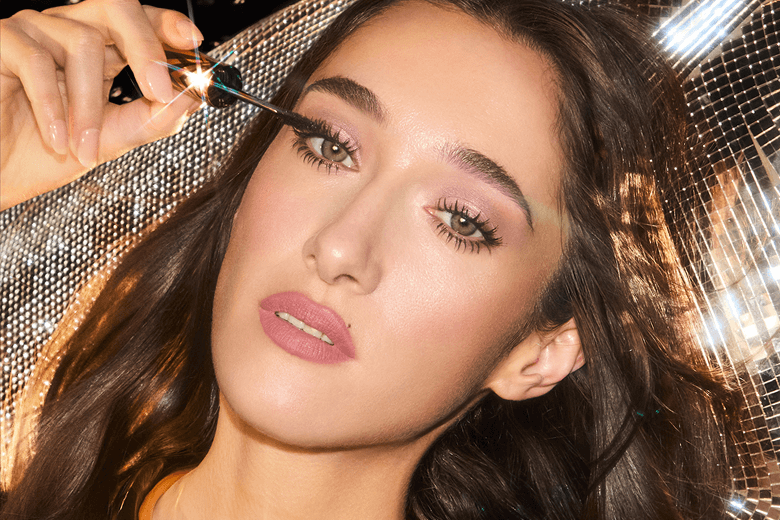 EXAGGER-EYES VOLUME MASCARA 