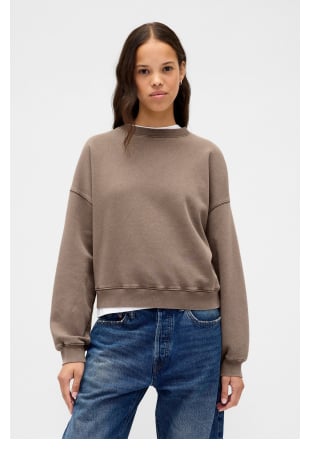 Display images to show real-time content