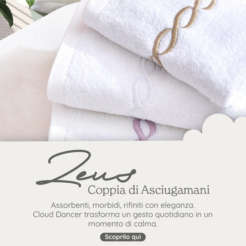 Coppia di Asciugamani in Spugna di Cotone con Greca Ricamata - Zeus