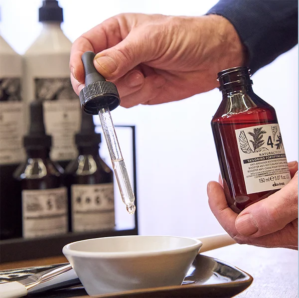 6_SALON-Oct-30-2025-02-56-31-6843-PM