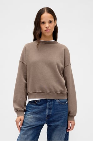 Display images to show real-time content