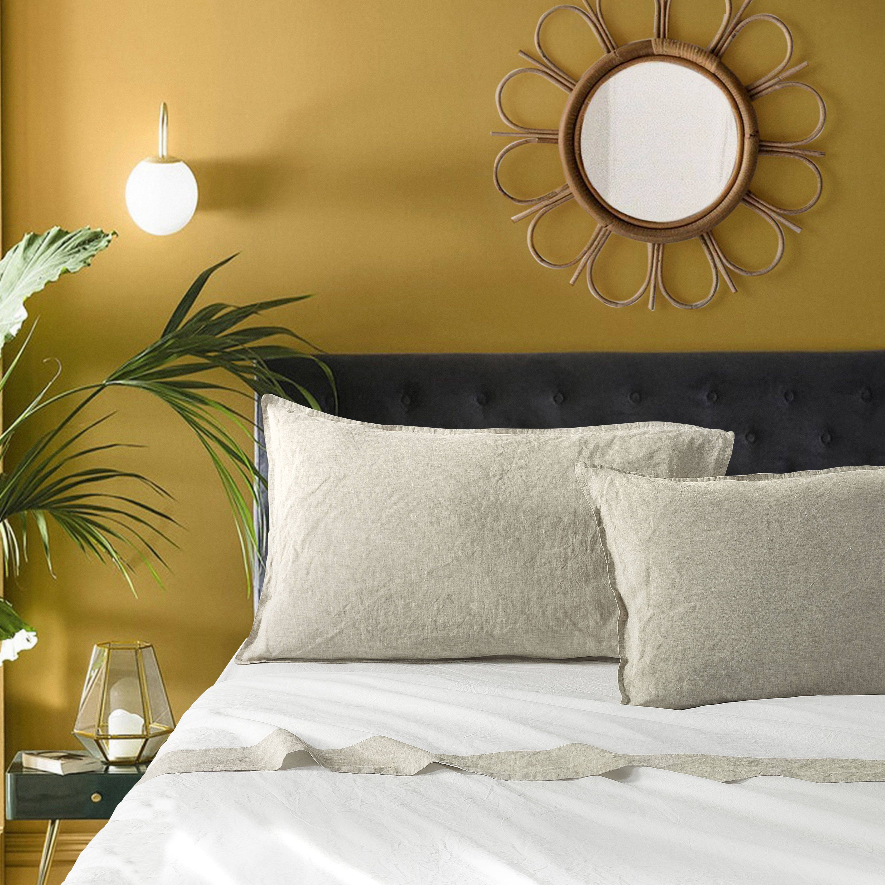 Image of Completo Lenzuola in Cotone StoneWash <br>con Balza in Lino - <b>Sierra