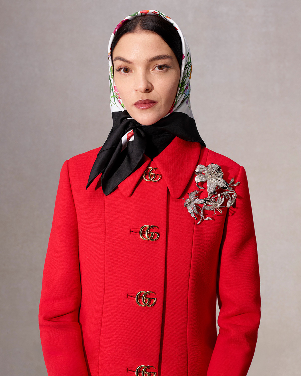 Capo di abbigliamento Scopri di più sul sito Web di Gucci 