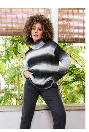 Maglione con gradiente di colore, collo alto e maniche lunghe