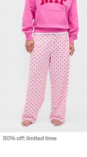 Display images to show real-time content