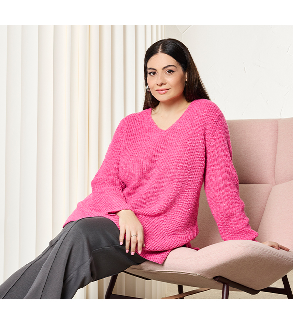 Maglione a costine con paillettes, scollo a V e maniche lunghe