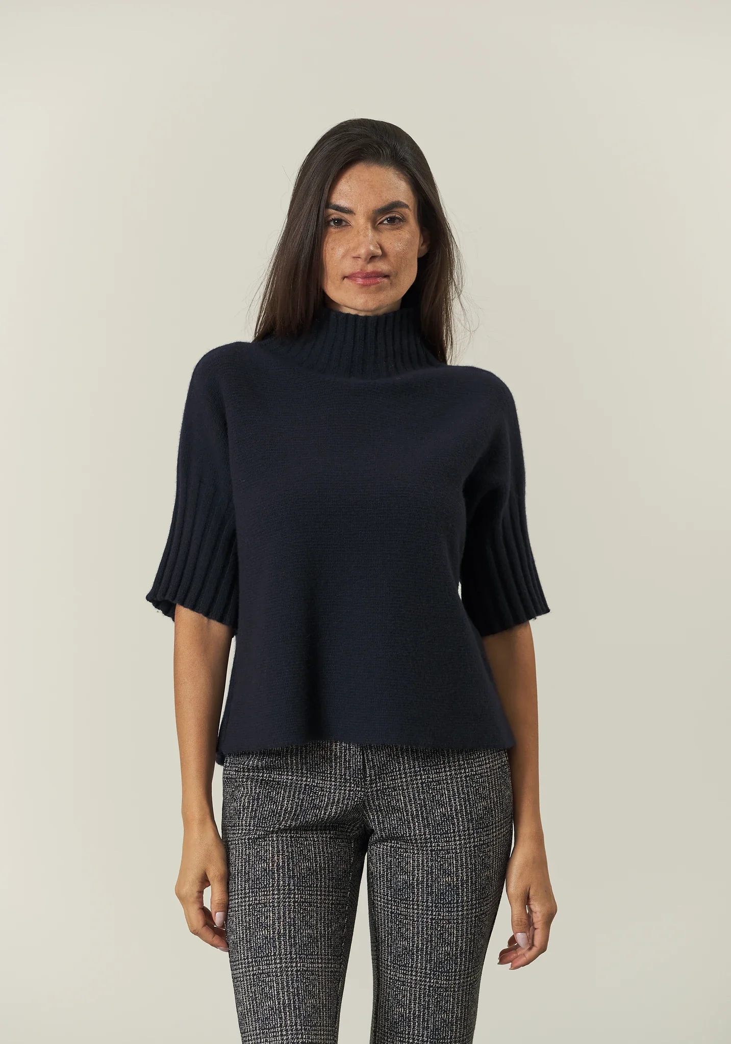 Image of Lupetto blu manica 3/4 misto cashmere