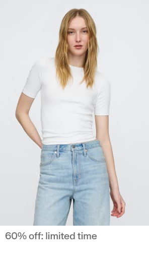 Display images to show real-time content