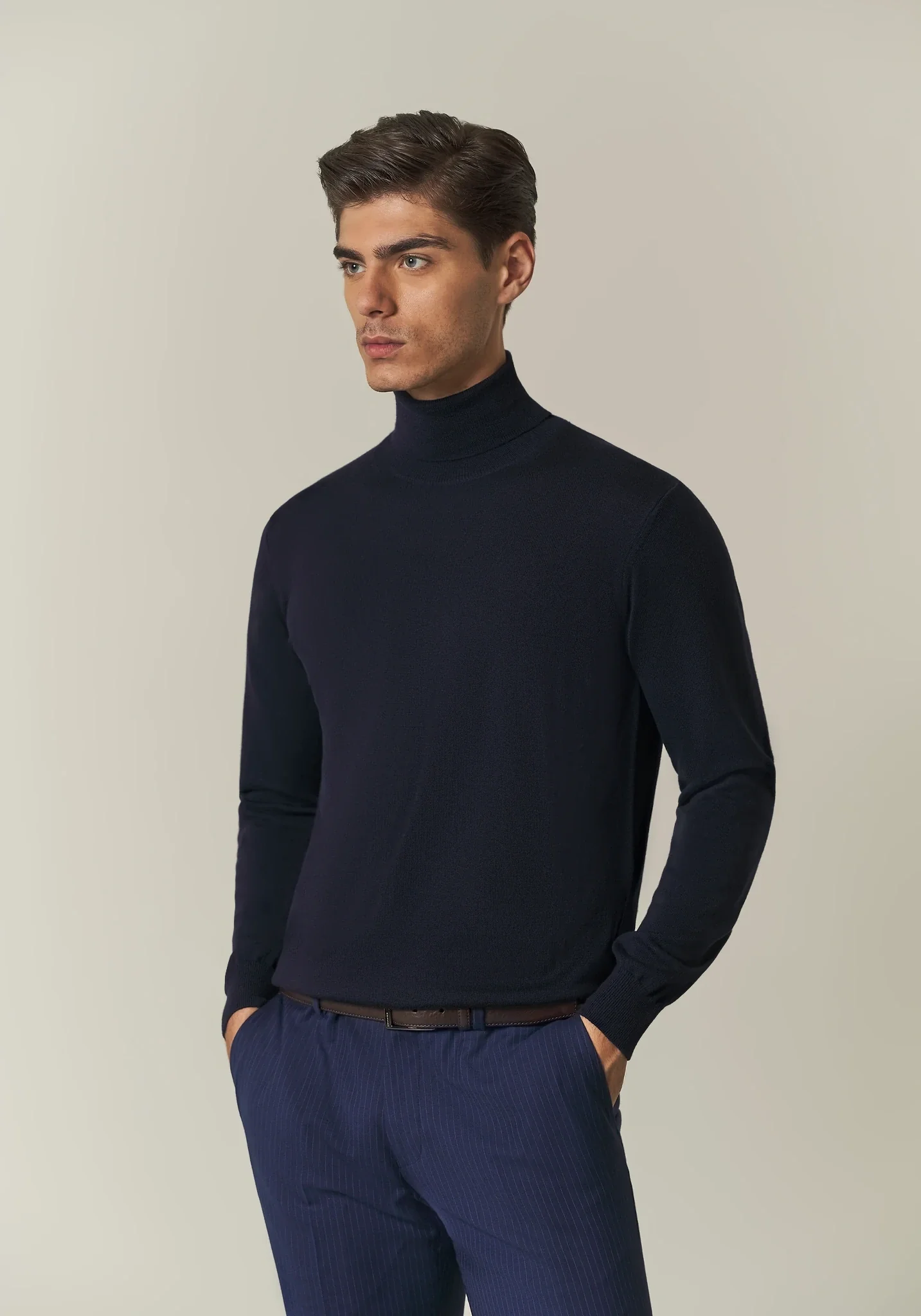 Image of Dolcevita blu scuro lana merinos Lana Gatto