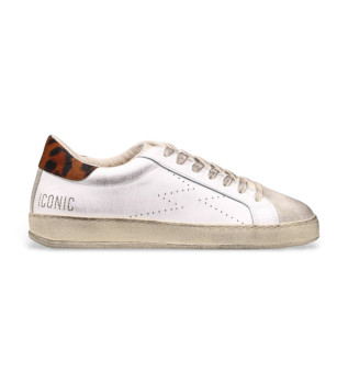 iconiche-sneakers-in-pelle-argentata