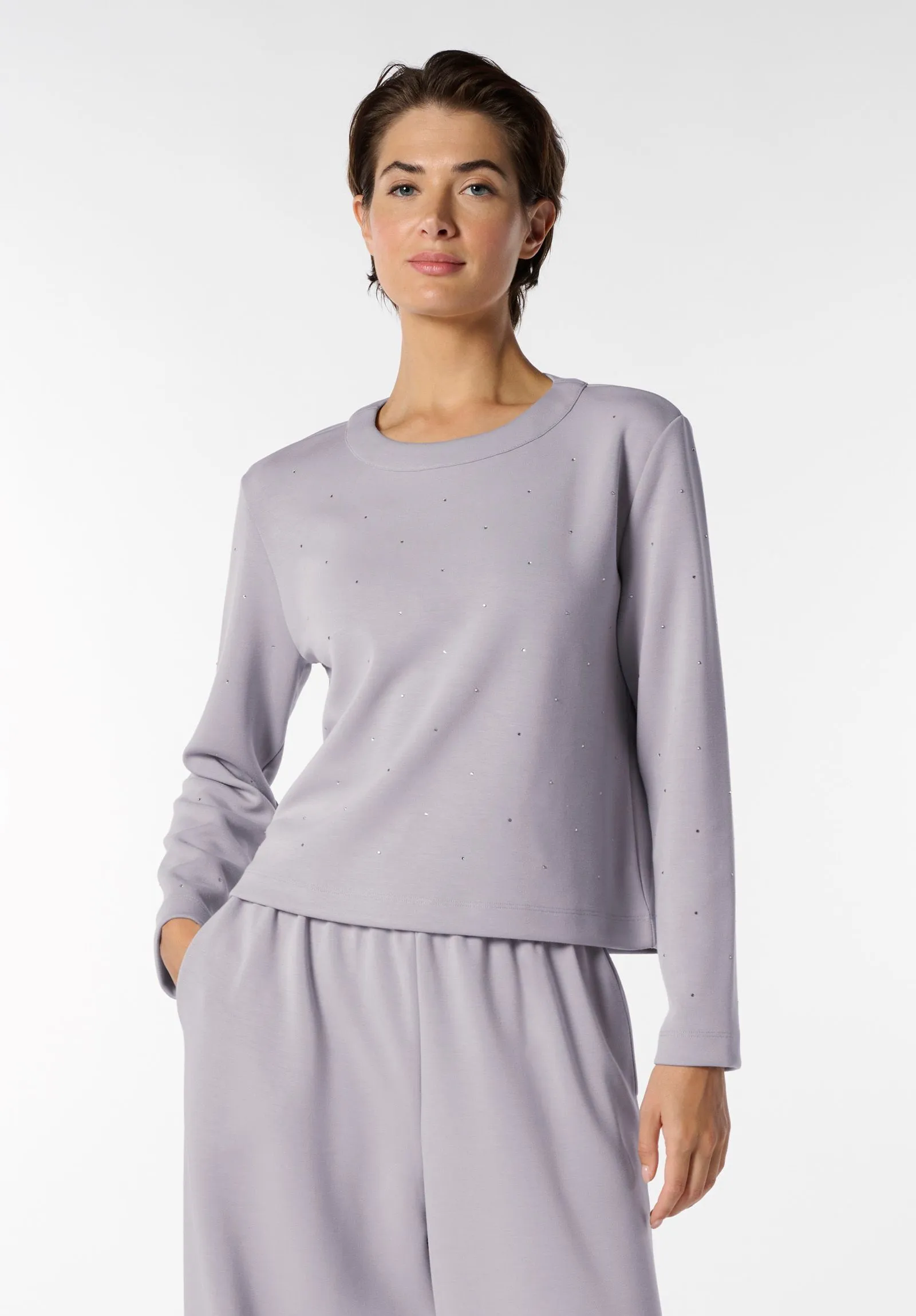 Image of Maglia Manica Lunga in Tessuto Tecnico Viscosa con Strass Boarding Pass