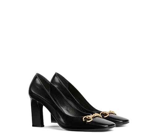 Scarpa(e) Scopri di più sul sito Web di Gucci 