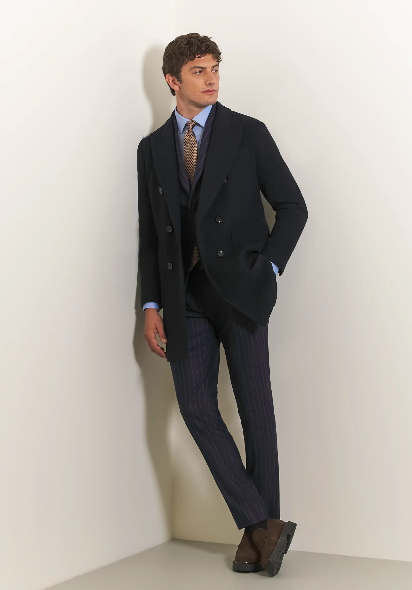 Image of Cappotto blu doppiopetto misto lana resca