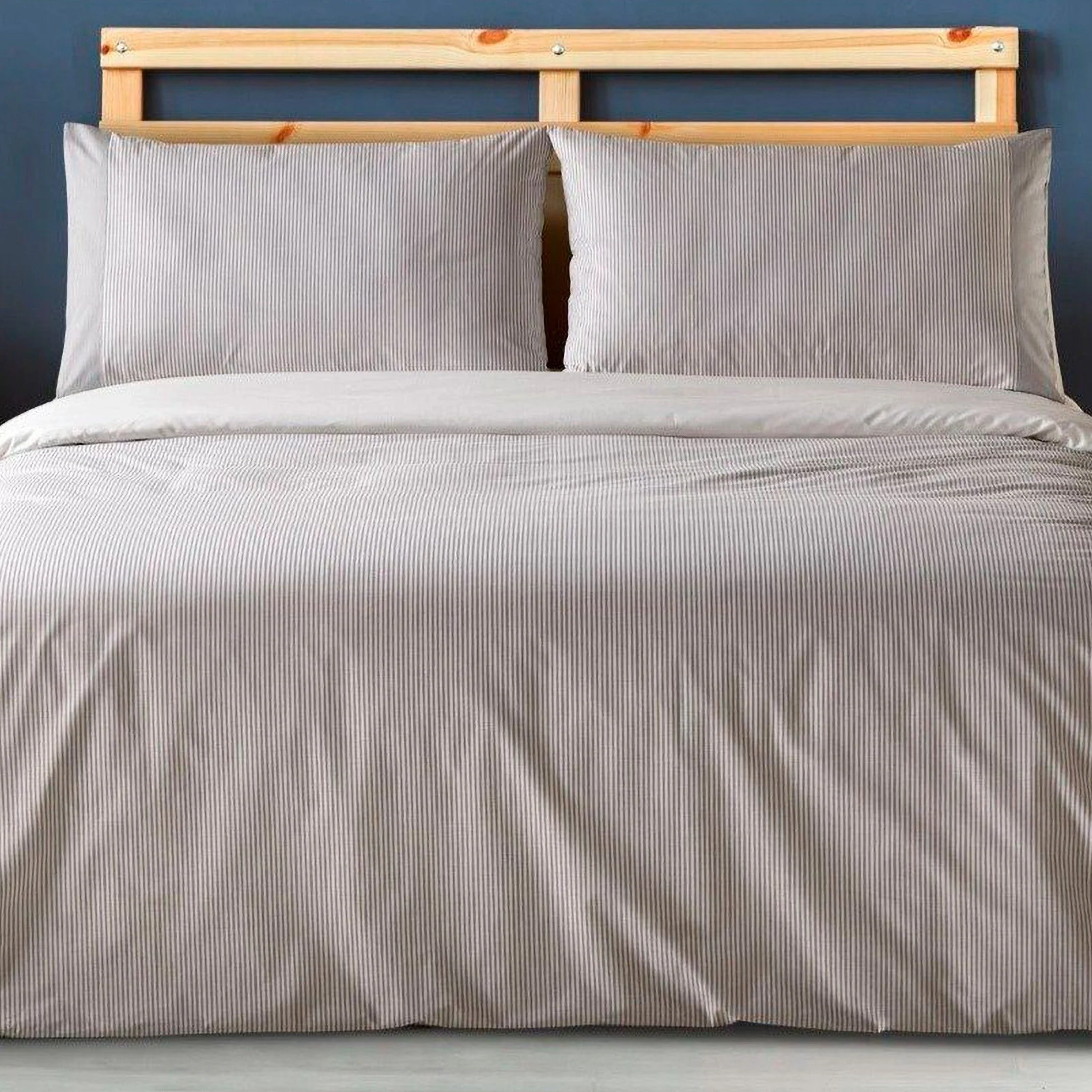 Image of Parure Copripiumino in Puro Cotone <br>Rigato Tinto in Filo - <b>Tif