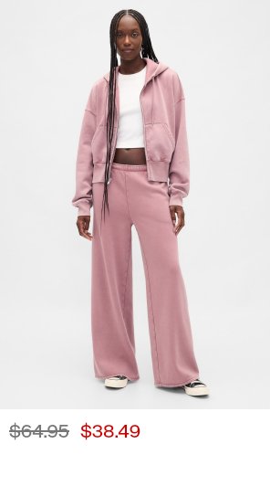 Display images to show real-time content