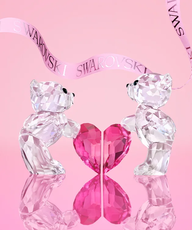 Due Orsetti Kris di San Valentino su sfondo rosa