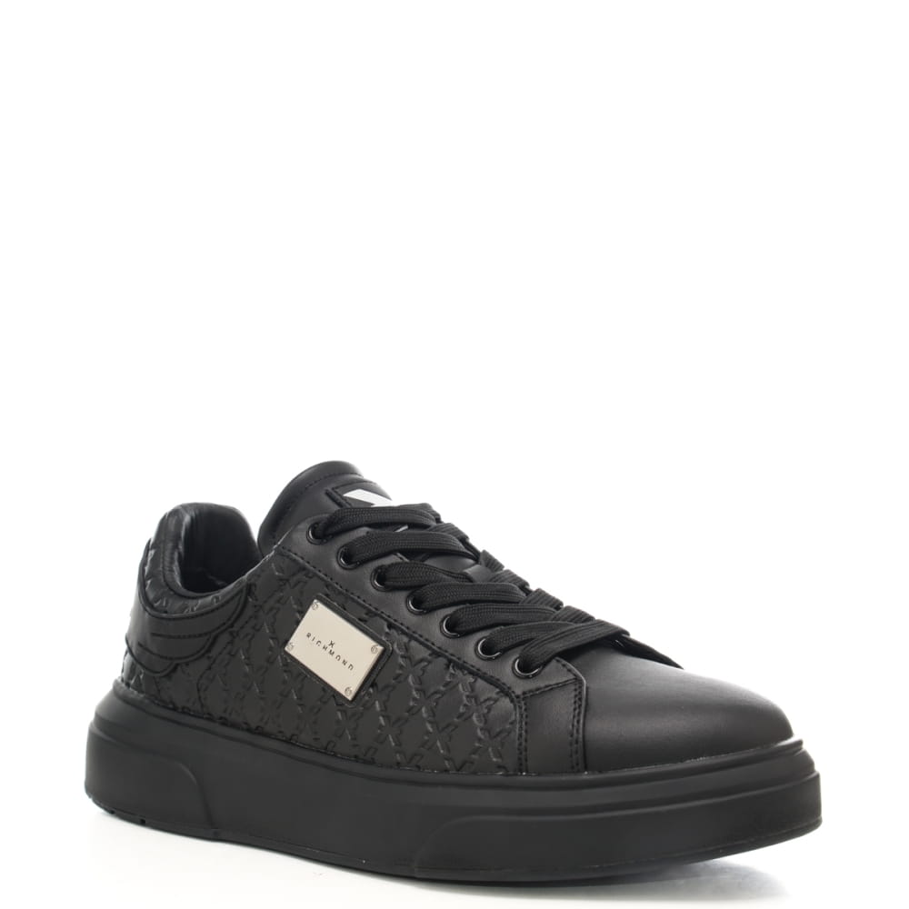 https://kimaccessori.it/sneakers-da-uomo-con-stemma-inciso-sulla-tomaia-all-over-nere-john-richmond-29105-black