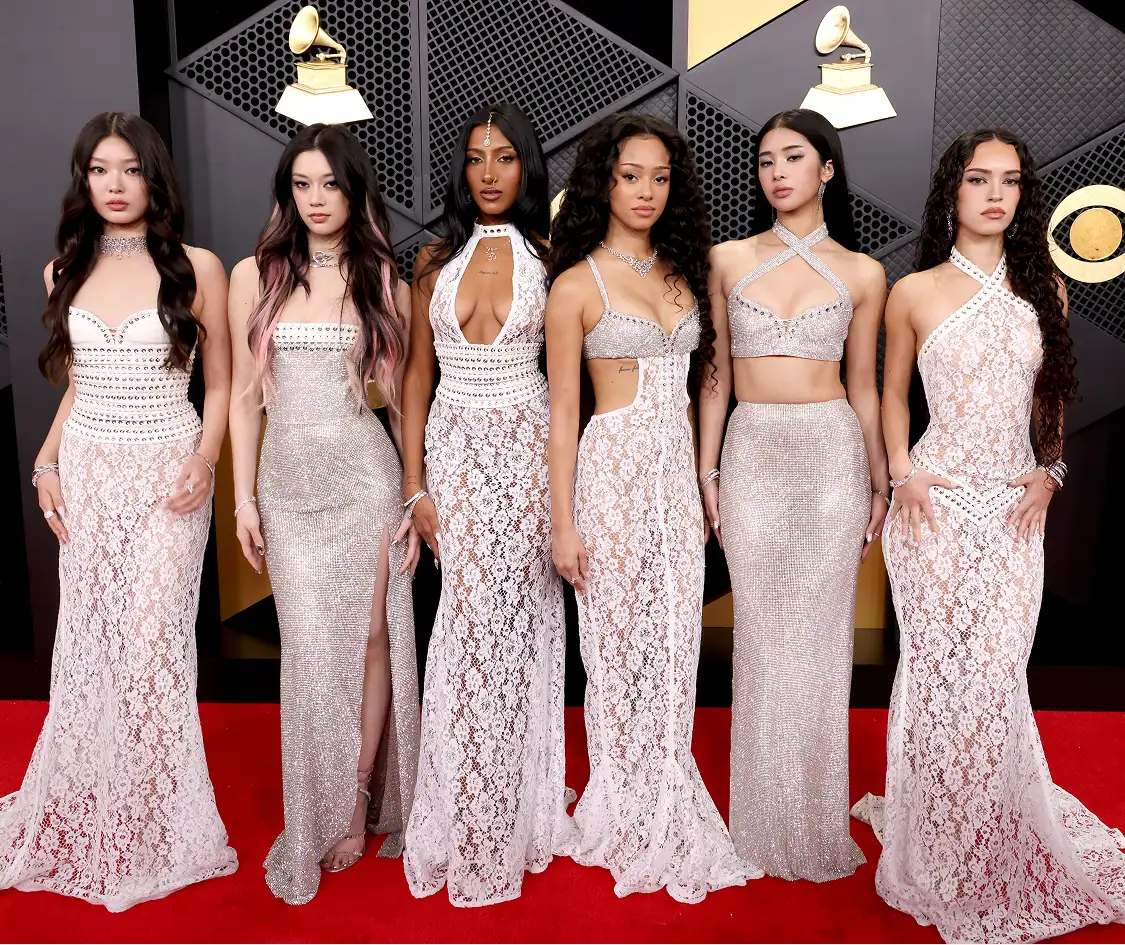 Le Katseye sul red carpet dei Grammy
